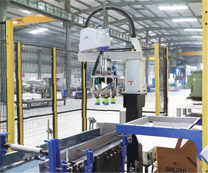 SCARA Case Packer for Single Pouches - CyberPack Flexi 720